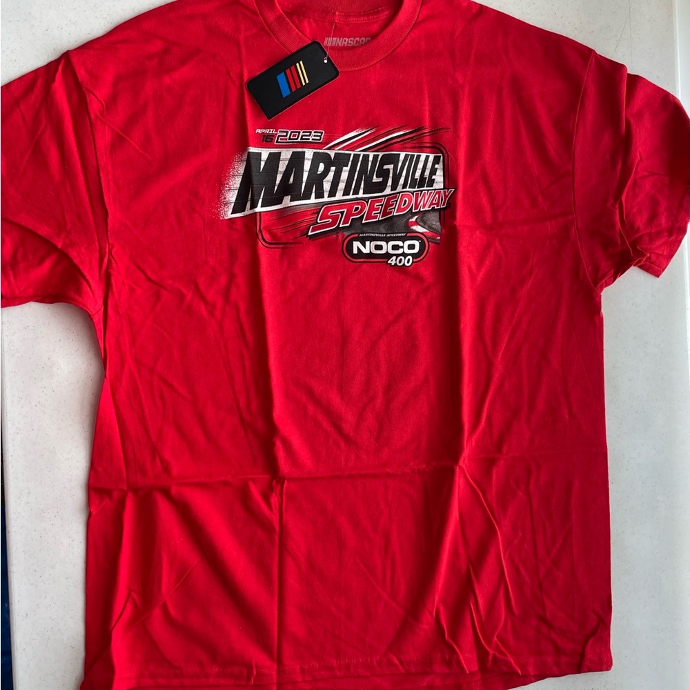 NWT NASCAR Martinsville Speedway NOCO 400 Size XL 2023